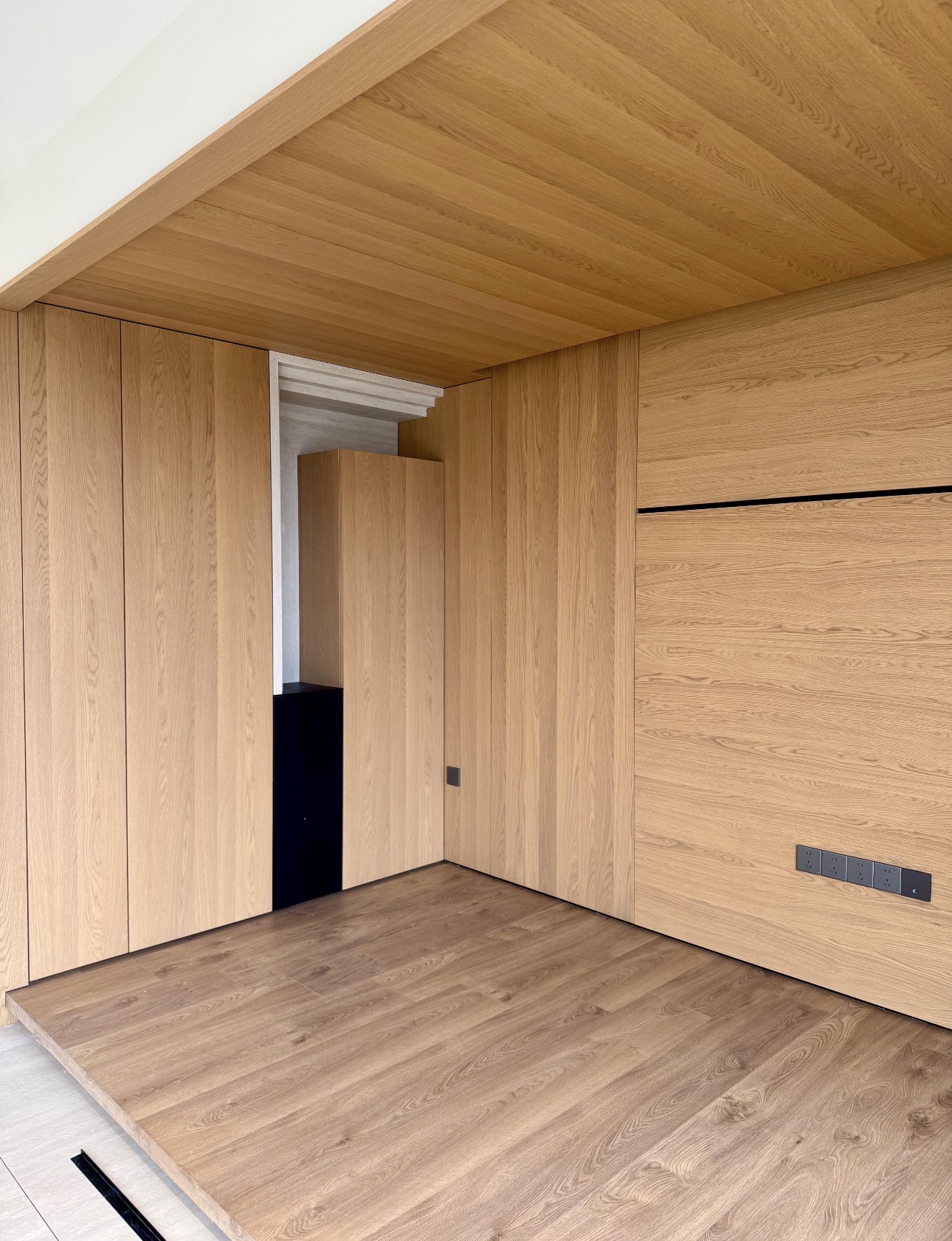 Custom wardrobe and wall system